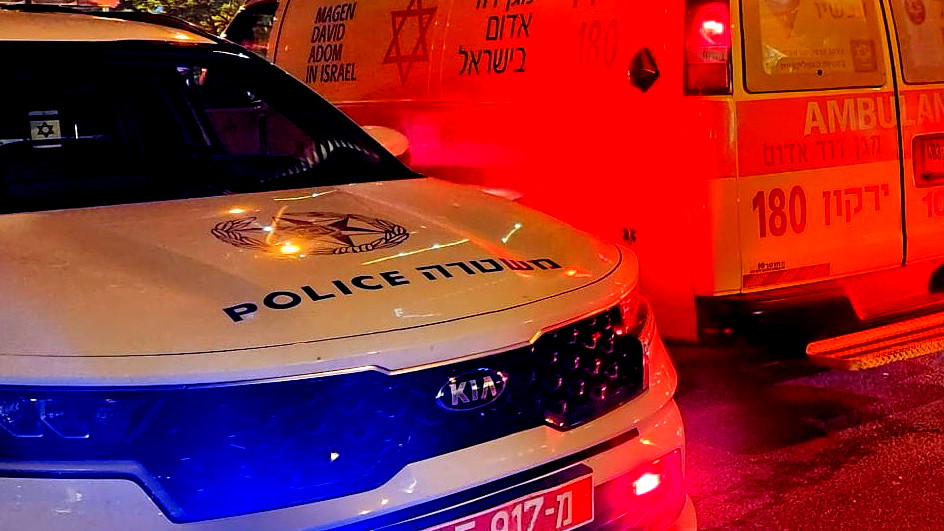 يافا: اصابة شابين بجراح خطيرة وطفيفة اثر تعرضهما للطعن خلال شجار على الشاطئ