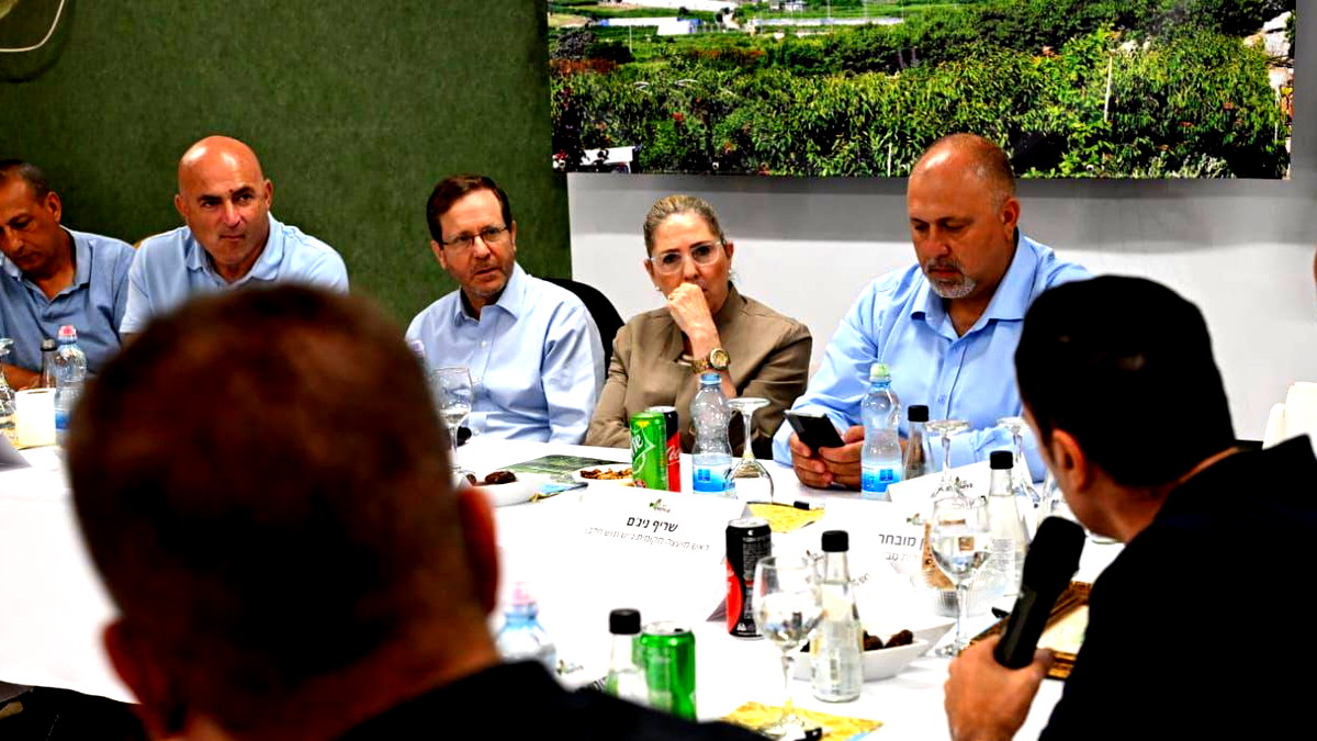 رئيس الدولة يتسحاق هرتسوغ يلتقي رؤساء الطوائف في الجش