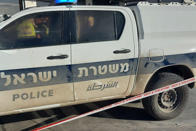 إصابة شابين (22، 41 عامًا) من جرّاء تعرضهما للعنف في باقة الغربية ورهط- حالتهما متوسّطة