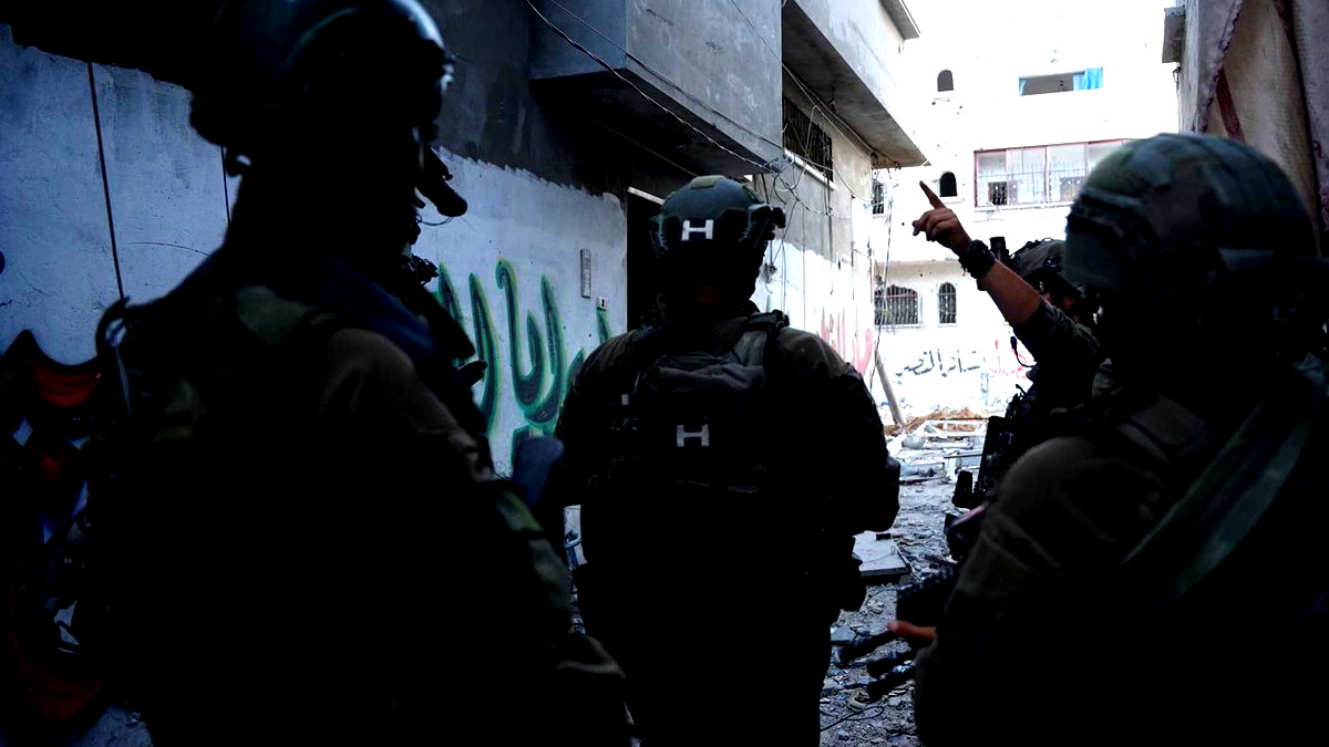 الحرب في يومها الـ267| مواجهات عنيفة على الجبهة الشمالية للبلاد والجيش الإسرائيلي يعلن عن استهدافه مواقع عدّة تابعة لحماس في القطاع