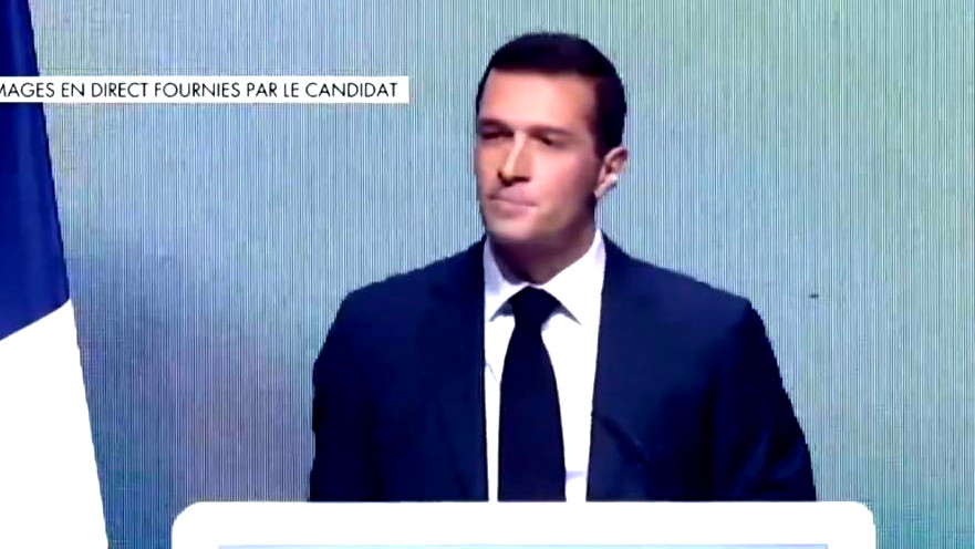 الانتخابات الفرنسية: اليمين المتطرف يتصدر بفارق كبير الدورة الأولى من الانتخابات التشريعية في فرنسا ومعسكر ماكرون يحل ثالثا