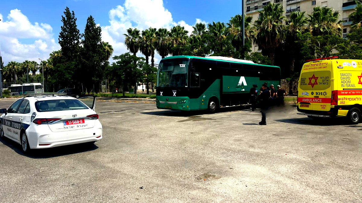عقب العثور على جثة شاب داخل صندوق حافلة في العفولة قبل يومين- الشرطة: لا يوجد أي شبهات جنائية