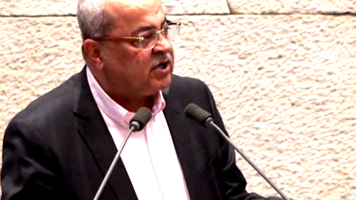 الهيئة العامة للكنيست تناقش اقتراحًا مستعجلًا للطيبي حول ارتفاع الفوائد على الحسابات البنكية وتضييقات الشروط البنكية