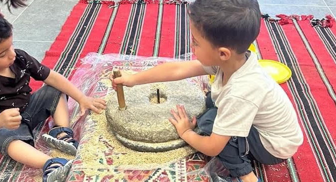 افتتاح فعاليات يوم التراث في حضانة الأمل في قرية السيد