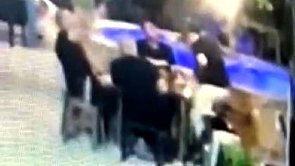 توثيق بالفيديو| أطلق النار في الهواء فأصاب آخر بجروح- اعتقال شاب (24 عامًا) من جت المثلث