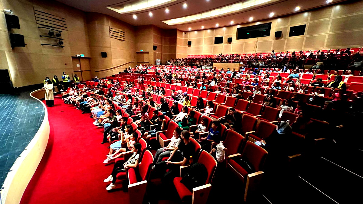 المركز الجماهيري أم الفحم يستضيف طلاب المخيم الصيفي على مدار يومين