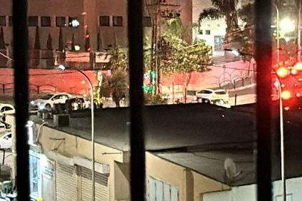 كفركنا: إصابة شاب بجراح متوسطة إثر انقلاب تراكتورون