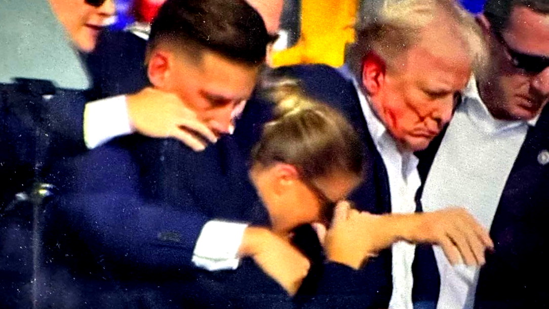 محاولة اغتيال في الولايات المتحدة: اصابة ترامب باطلاق نار خلال تجمع انتخابي في بنسلفانيا 