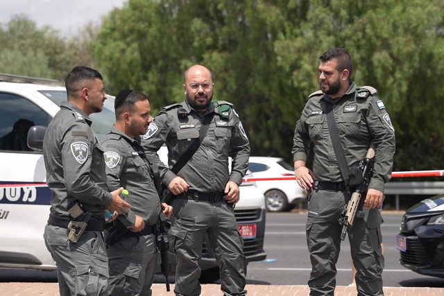 سمح بالنشر: اصابة ضابط و3 جنود بجراح خطيرة ومتوسطة بعملية الدهس قرب الرملة