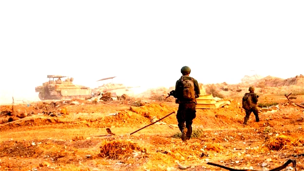 مصادر : حماس وافقت على مقاربات الوسطاء ولم تغلق نافذة العودة لمفاوضات وقف اطلاق النار