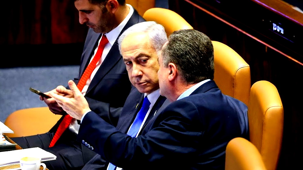 حزب "شاس" يعلن دعمه لصفقة تبادل الأسرى ويطالب نتنياهو بعدم الاهتمام لتهديدات سموتريتش وبن غفير