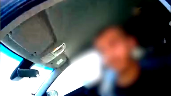 توثيق بالفيديو| اتّهام شاب (18 عامًا) بسرقة سيارة من كرميئيل ومحاولة الدخول بها إلى الضفة الغربية