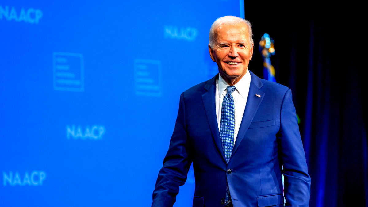 البيت الأبيض يعلن إصابة بايدن بفيروس كورونا