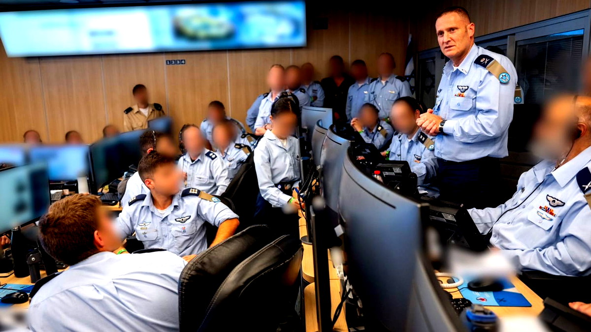 "يديعوت أحرونوت": سلاح الجو والبحرية الإسرائيلية يعلنان الاستنفار تحسبا لرد مرتقب من الحوثيين