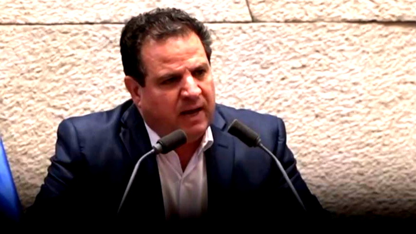 الكنيست تسقط اقتراح قانون النائب عودة لتخفيض أسعار كتب التعليم