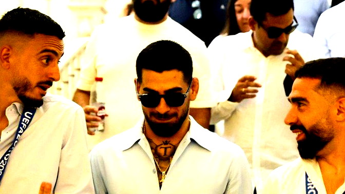 خوسيلو يُطالب بمنح جائزة الكرة الذهبية لداني كارفاخال