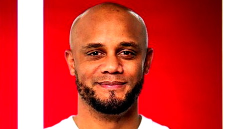 كومباني رافضاً مقارنته بغوارديولا: لكل مدرب رحلته الخاصة