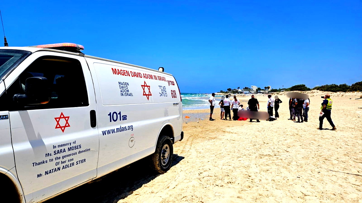 كوارث الصّيف- مصرع شاب (25 عامًا) إثر تعرّضه للغرق بأحد الشواطئ في مركز البلاد