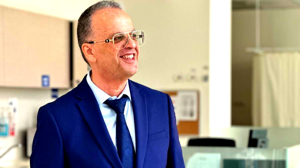 فخر للمجتمع العربي| تعيين د. عوني يوسف مستشار عميدة كلية الطب في جامعة بار إيلان للمجتمع العربي