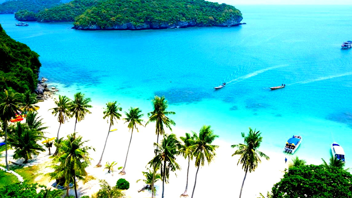 تايلاند: وجهة سياحية ساحرة تجمع بين جمال الطبيعة والثقافة