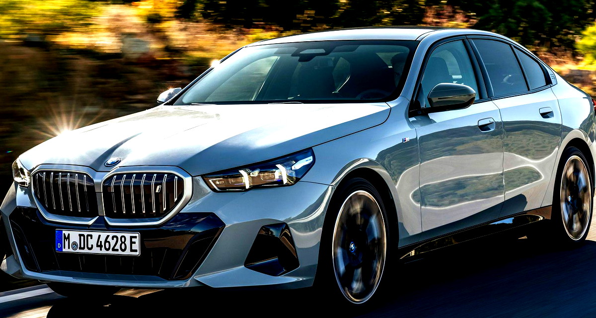 سيارة BMW 5 Series 2025 الفئة الخامسة مزيج من  الفخامة والأناقة والابتكار التقني 