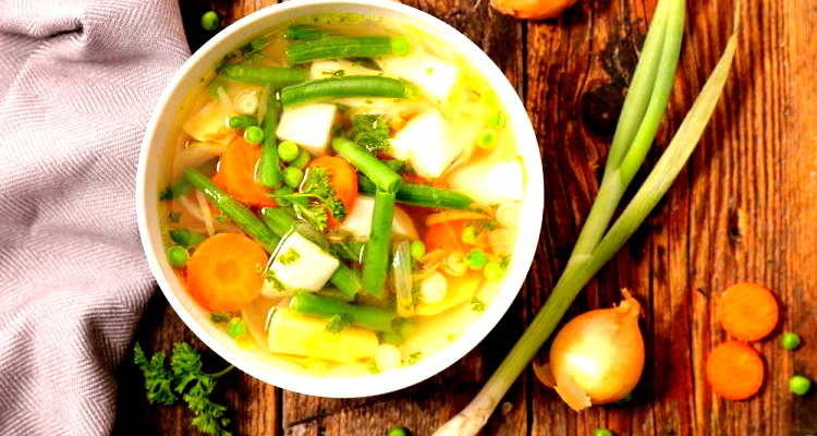 شوربة الخضار من الأطباق اللذيذة والمغذية- إليكم طريقة تحضيرها خطوة بخطوة 