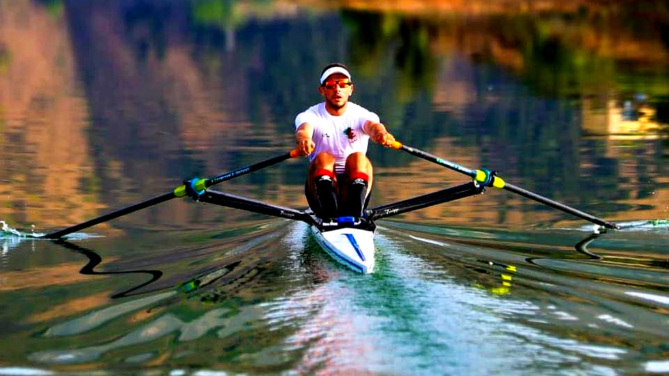 أولمبياد باريس 2024: الجزائري سيد علي بودينة يتأهل إلى نهائي "ج" في التجديف