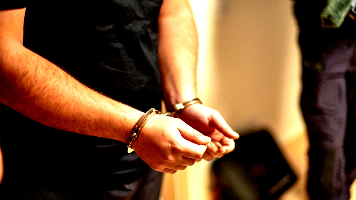 الطيرة: تصريح مدع عام ضد 6 اشخاص بشبهة ارتكاب جرائم عدة- اختطاف وابتزاز واطلاق نار