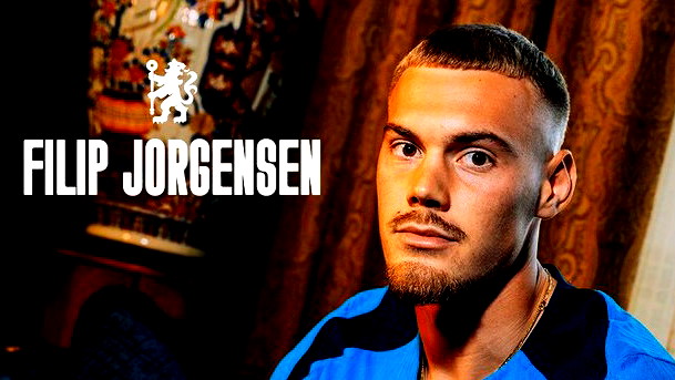 تشيلسي يضم حارس مرمى جديد