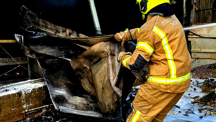المغار: نشوب حريق داخل حظيرة لتربية المواشي فجر اليوم يخلّف أضرارًا جسيمة