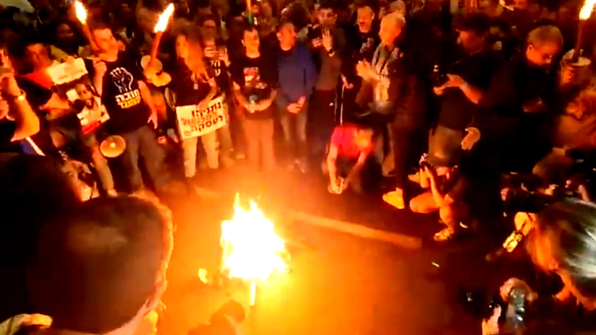 بسبب الوضع الأمني: إلغاء المظاهرات ضد الحكومة في تل ابيب مساء السبت