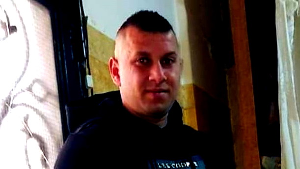 طمرة: وفاة عامل النظافة محمود موسى الخطيب متأثراً بجراحه بعد تعرضه لإطلاق نار