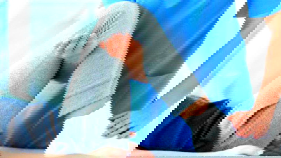  العلاج الطبيعي الخيار الآمن والفعّال لتحسين الصحة العامة والقدرة البدنية