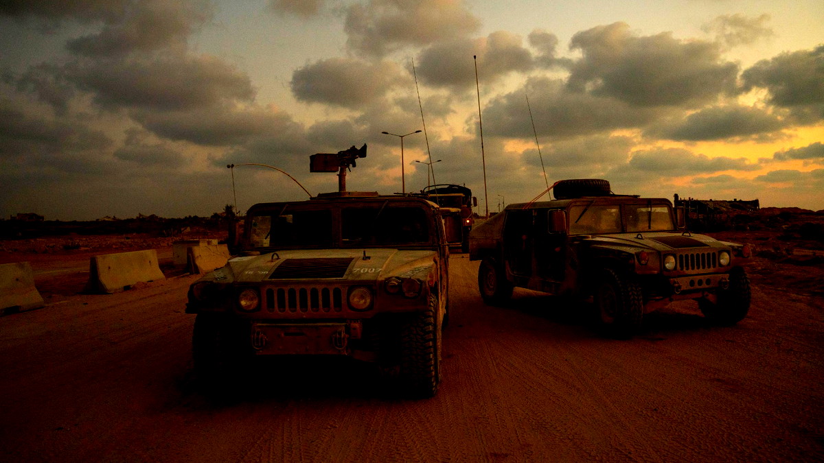 الحرب في يومها الـ310| قصف كثيف يستهدف أنحاء القطاع .. الحكومة الاسرائيلية تصادق على حظر قناة الميادين