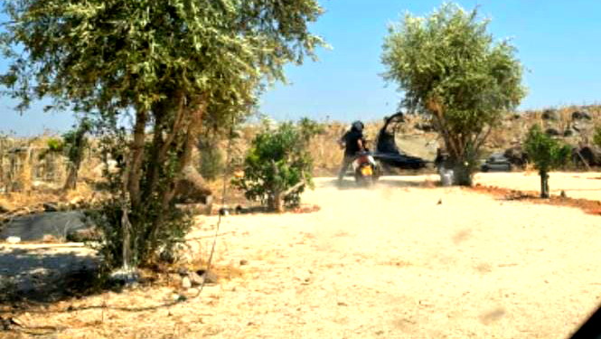 طوبا الزنغرية: اعتقال شاب (23 عامًا) بشبهة حيازة سلاح وكمية من الذخيرة بشكل غير قانوني