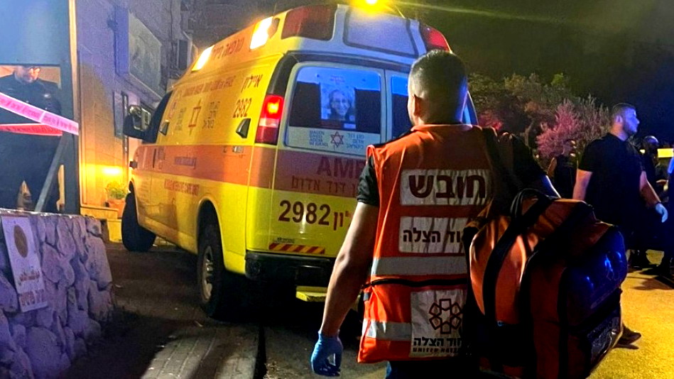 يافة الناصرة: إصابة شاب بجراح متوسطة وسيدة بحالة هلع بعد إطلاق نار على محل تجاري