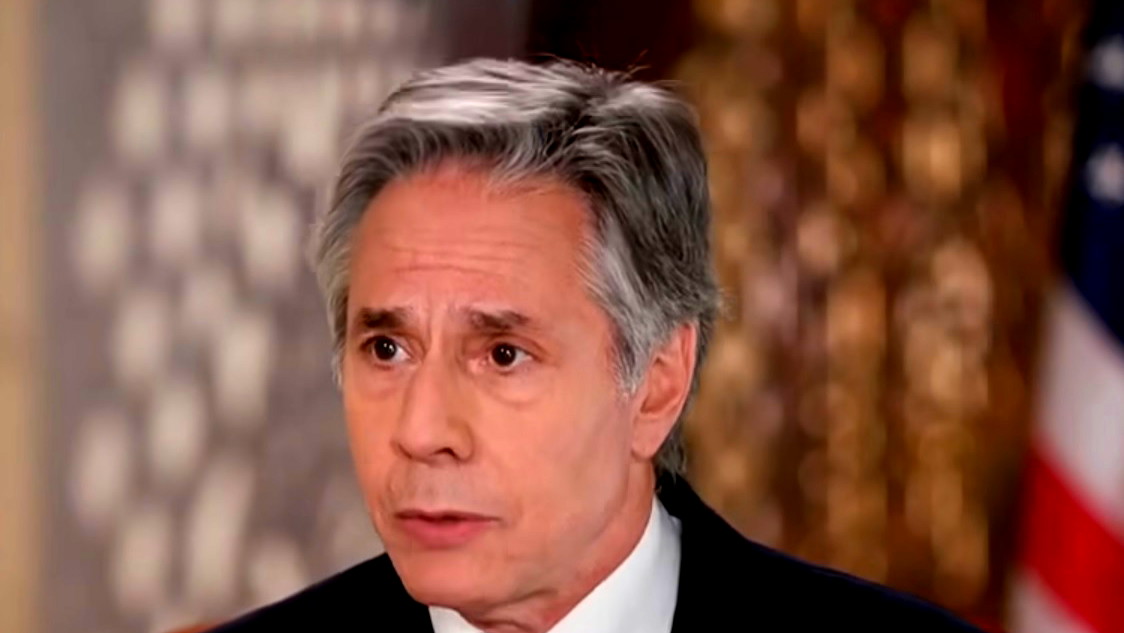 وزير الخارجية الأميركي بلينكن يصل إلى إسرائيل ضمن جهود أميركية مكثفة لدفع وقف إطلاق النار في غزة