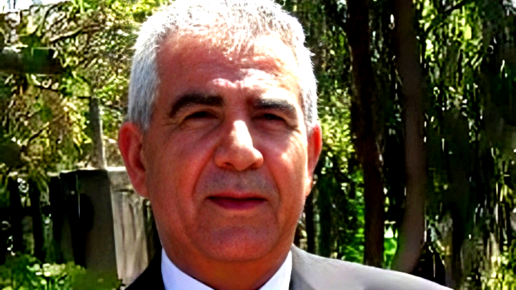 زيارة أبو مازن إلى غزة.. الدلالات والأهمية