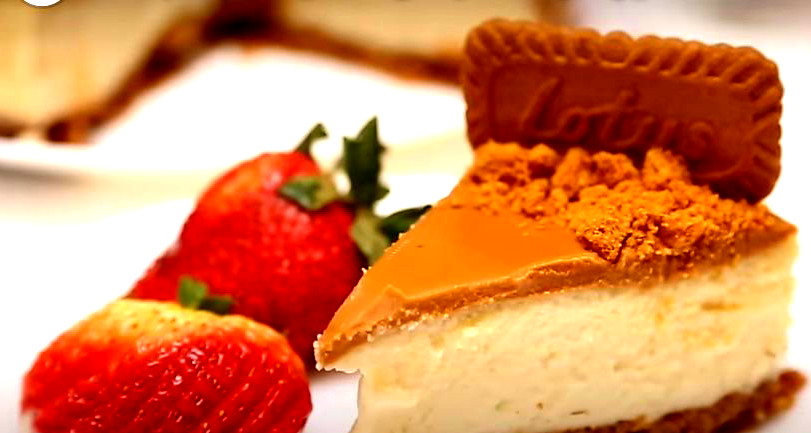 تشيز كيك اللوتس مزيج لذيذ من الجبن والبسكويت... بالهناء والشّفاء 