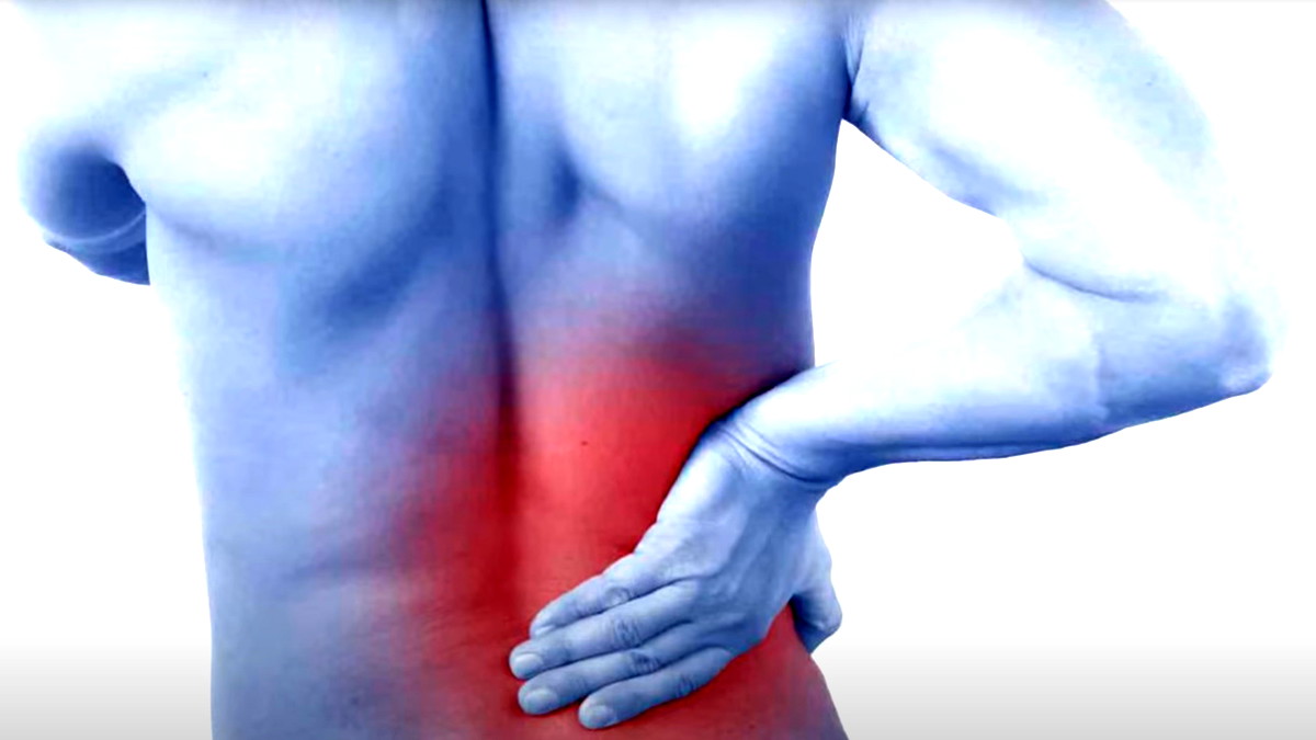 طرق فعّالة للتخلص من آلام الظهر: من التمارين الرياضية إلى المساج والعلاج المنزلي