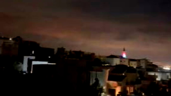 صفارات الانذار تدوي في طمرة وعبلين واصوات انفجارت