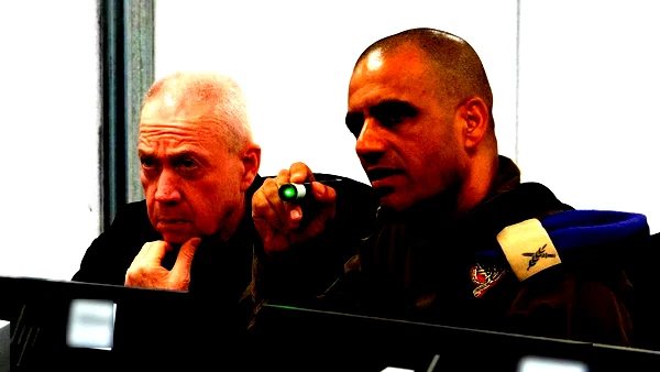 غالانت يتحدث مع أوستن ويناقشان أهمية تجنب التصعيد لضمان الاستقرار الإقليمي