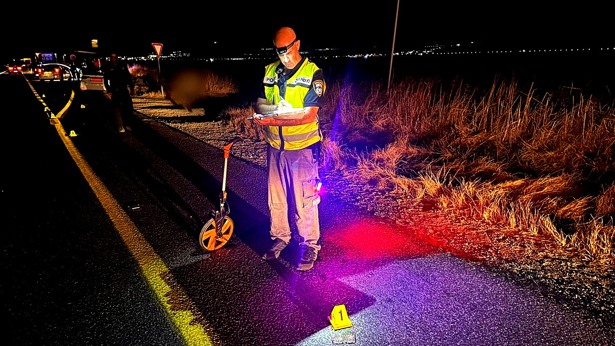 اصابة طفلة (12 عامًا) بجراح حرجة اثر تعرضها للدهس على شارع 669 قرب الساخنة