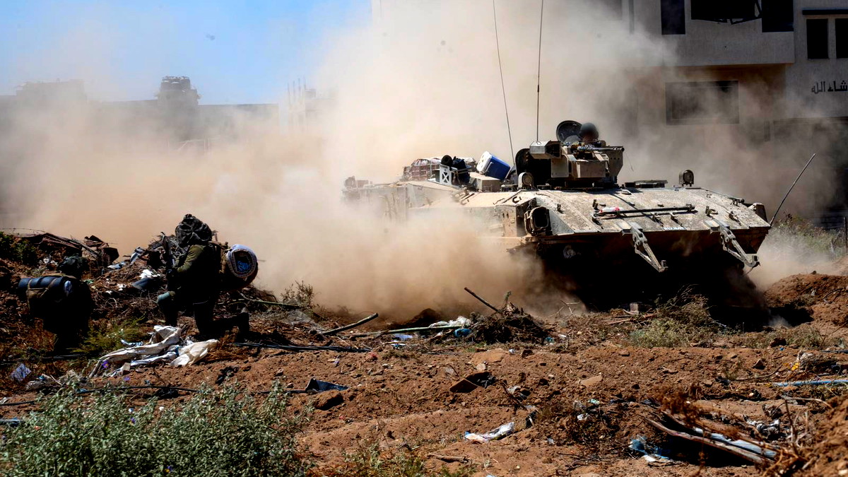 الجيش الاسرائيلي في بيان له: عثرنا على وسائل قتالية في غزة وقتلنا عشرات الاشخاص بينهم قائد في جهاز المخابرات العسكرية في الجهاد الاسلامي 