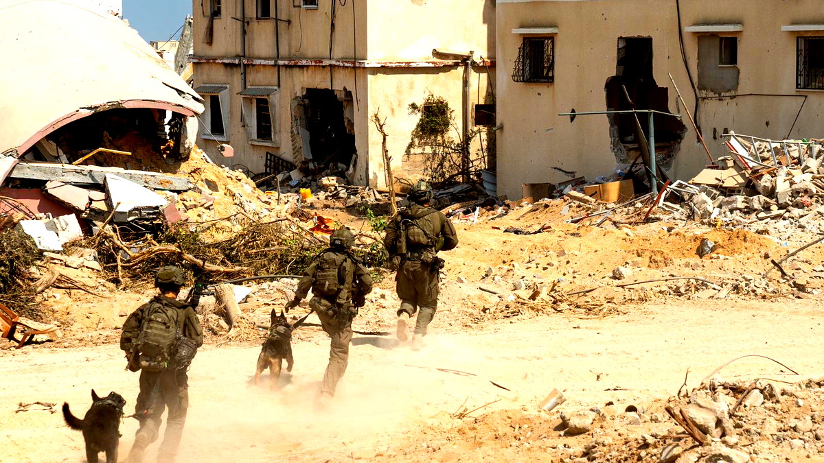 الجيش الإسرائيلي يعلن مهاجمة 30 هدفًا في أنحاء متفرقة من قطاع غزة... والقضاء على مسلحين