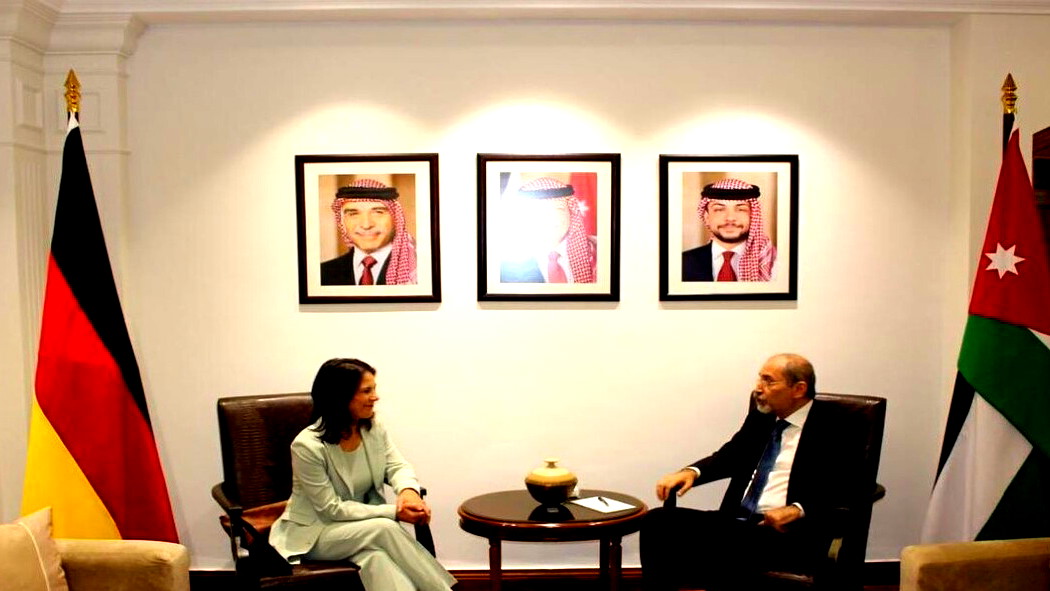 الصفدي: أي محاولة لتهجير الفلسطينيين من الضفة الغربية باتجاه الأردن سننظر له على أنه إعلان حرب