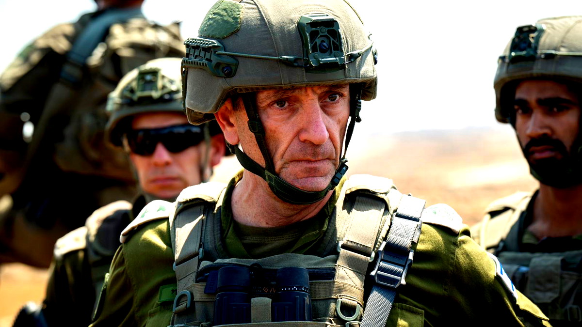 هاليفي اجرى تقييمًا للوضع وجولة تفقدية في مقر الفرقة 210 عند الحدود الشمالية: "نستعد لاتخاذ خطوات هجومية داخل الأراضي اللبنانية"