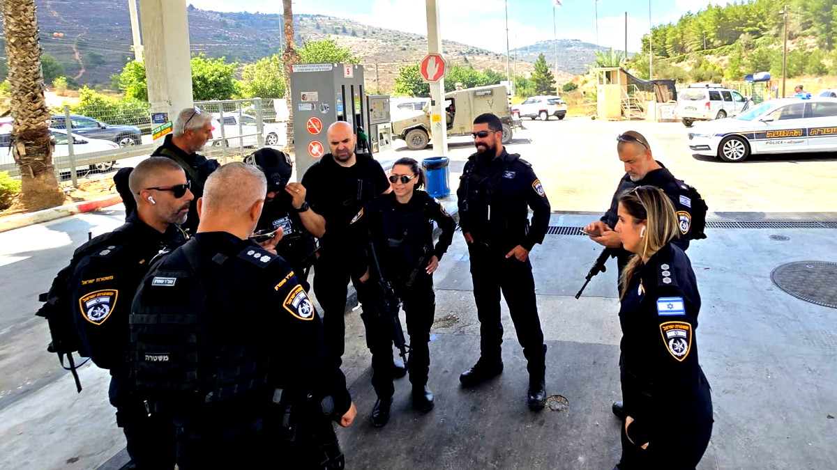 إعتقال رجل فلسطيني (42 عامًا) بتهمة تنفيذ عملية دهس بالقرب من مستوطنة "عالي"