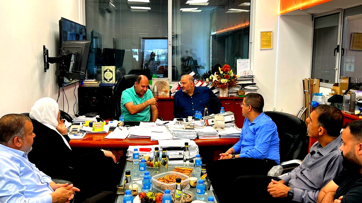 نواب الموحدة يجتمعون مع إدارة اتحاد سخنين ويؤكدون رفضهم للعنف الذي تعرض له جمهور سخنين ويدعون الجميع للتحلي بالمسؤولية وبالروح الرياضية