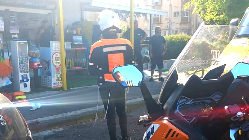 مقتل شاب اثر تعرضه للطعن بمحل تجاري في كريات حاييم بمنطقة حيفا